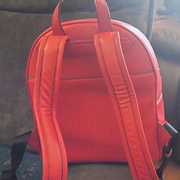 where can you buy lululemon bags Holiday Special Edition Small Reusable Tote Carryall Gym Bag lb test:5 lb And Lip Balm urban commuter The Backpacker Gear Hall